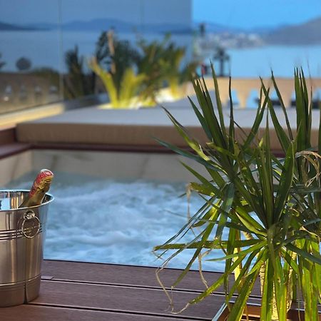 Mato Luxury Apartments Sarandë エクステリア 写真