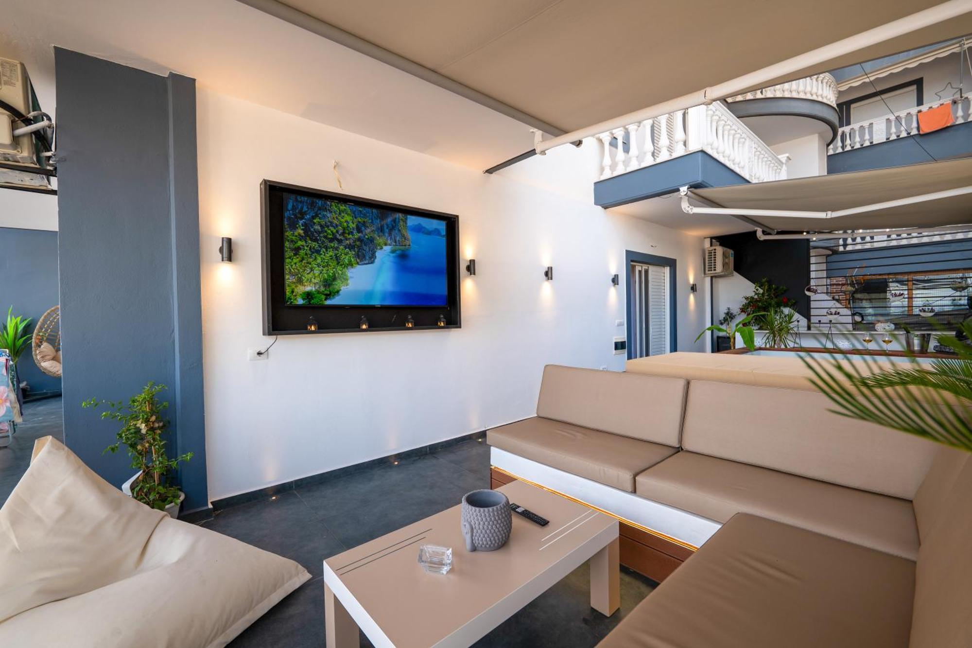 Mato Luxury Apartments Sarandë エクステリア 写真